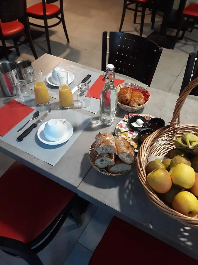 Auberge De L'Alzou Mayrinhac-Lentour